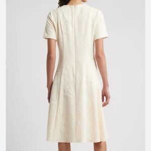 Julia Jordan Frolal Jacquard Fit&Flate Dtess